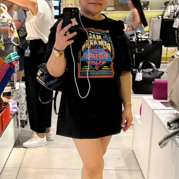 Cute splitted ruffles - Picture 2 of 4